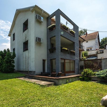 Apartmani15 Arandjelovac Bagian luar foto